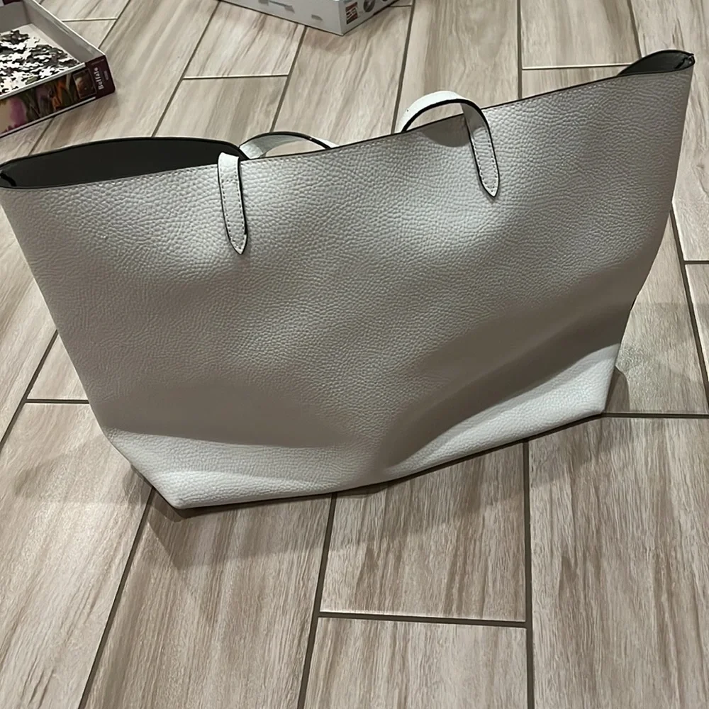 Victoria secret totes bag - Picture 2 of 3